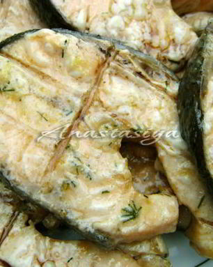 Семга в оливково-лимонном маринаде на барбекю