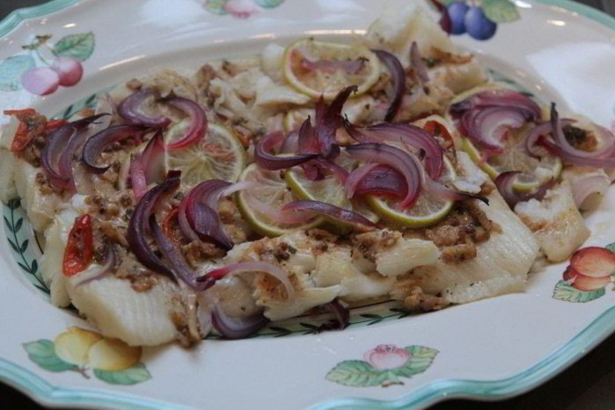 Рецепт тушеный палтус с перцем и зеленью