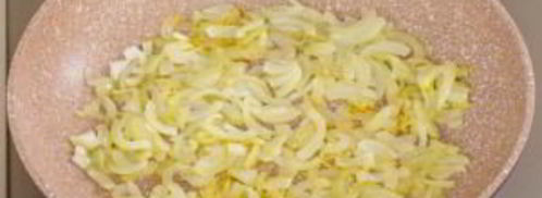 жареная камбала под томатно-луковым соусом. Шаг 5