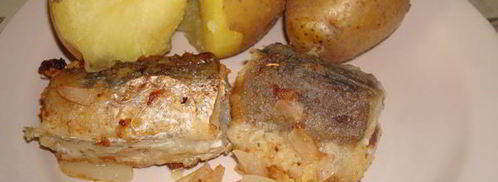 жареная рыба с картошкой и луком. Шаг 9