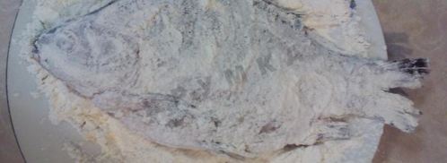 жареные карасики в сметане с петрушкой. Шаг 6