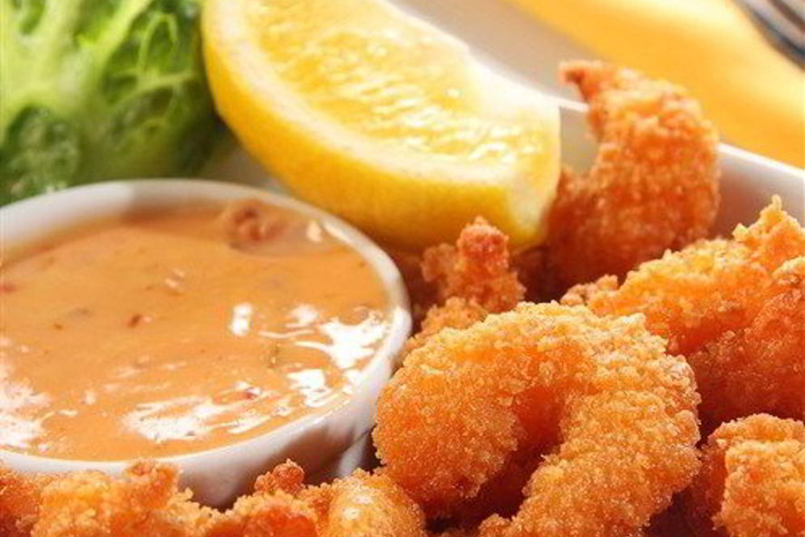 Рецепт жареные креветки в кляре из эля с соусом тартар