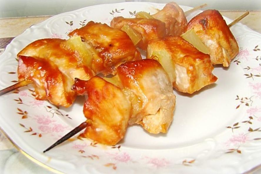 Рецепт куриный шашлык на шпажках