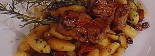 шашлычки из ягненка с картофельными пальчиками и икрой из баклажанов. Шаг 10