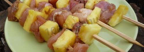 шашлык из курицы по-гавайски. Шаг 4