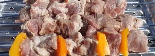 шашлык из свинины на минералке. Шаг 9