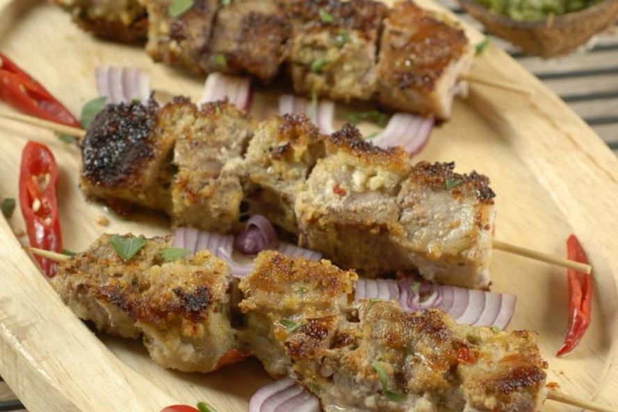 Рецепт свиные шашлыки в кокосовой стружке