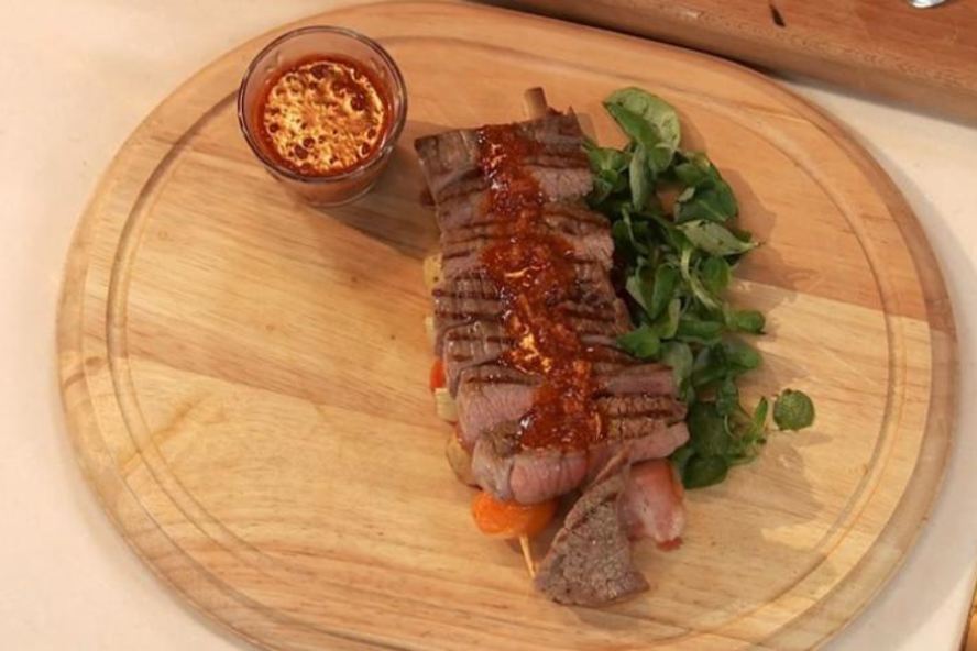 Рецепт микс-стейк с овощным шашлычком