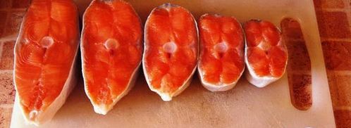 стейк из кижуча в соке красного апельсина. Шаг 2