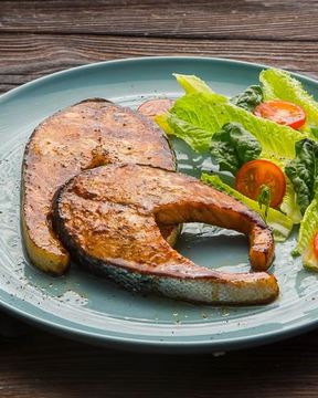 Стейк из семги в глазури терияки