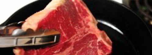 стейк на кости на сковороде. Шаг 2