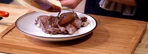 стейк рибай на сковороде. Шаг 15