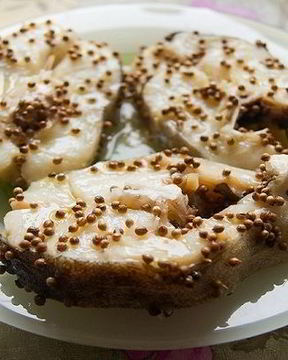 Стейк трески на пару