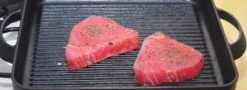 стейк тунца на гриле. Шаг 3