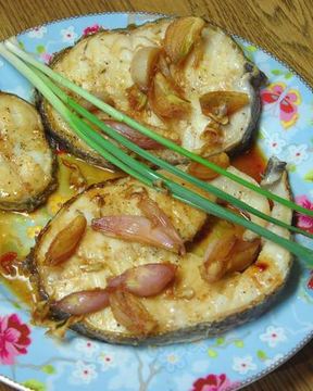 Стейки из белой рыбы в соусе терияки