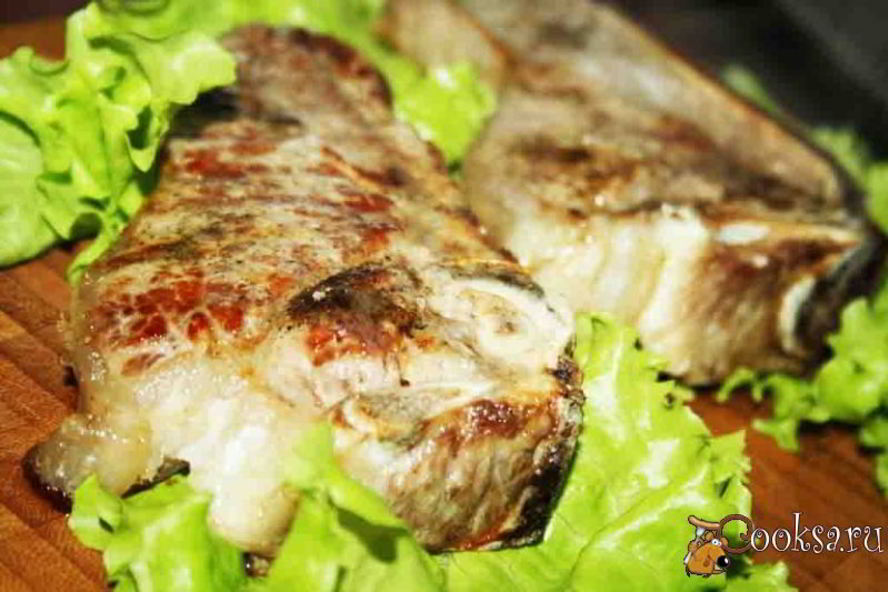 Рецепт стейки из говядины на косточке со сливочным маслом