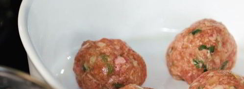 греческие тефтели с кабачками. Шаг 7