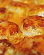 Куриные тефтели под соусом