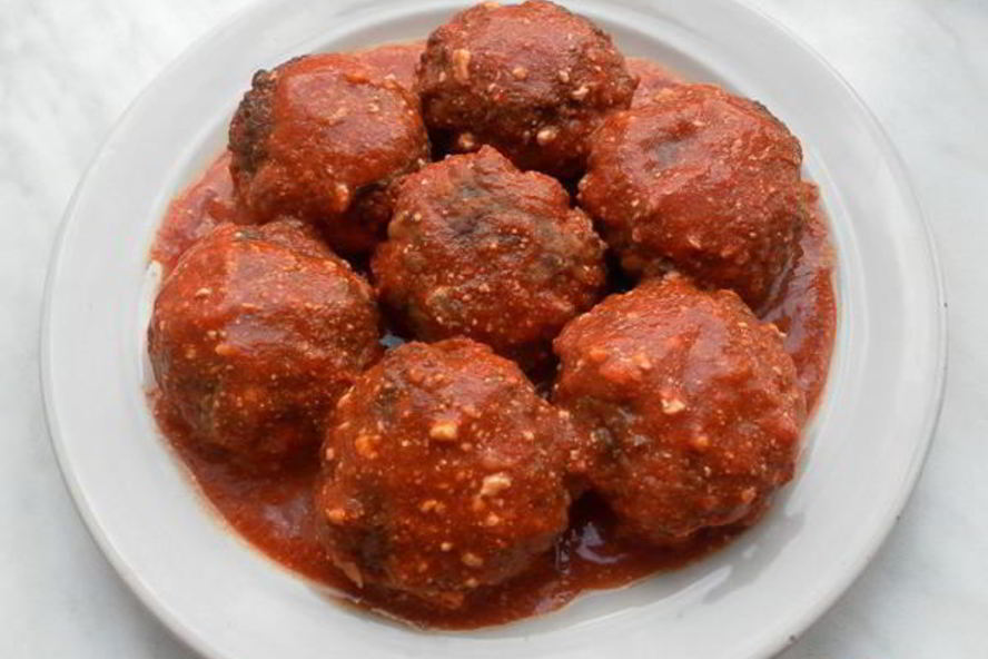 Рецепт мясные тефтели с рисом и овощами в томатном соусе