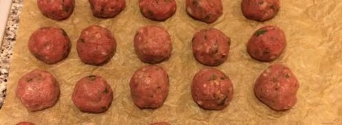 нежные тефтели в сливочном соусе. Шаг 2