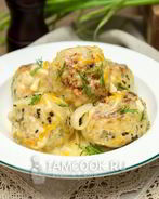 Тефтели из индейки в сметанном соусе