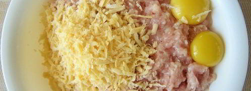 тефтели из курятины с моцареллой. Шаг 2