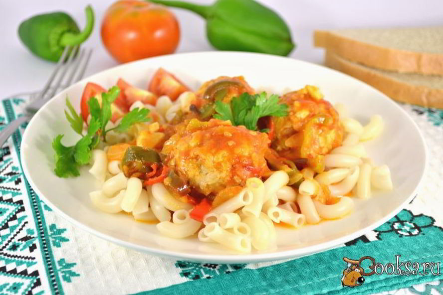 Рецепт тефтели куриные в соусе из томатов и сладкого перца