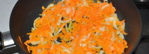 тефтели с булгуром в сливочно-томатном соусе. Шаг 3