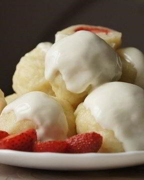 Творожные клецки с начинкой