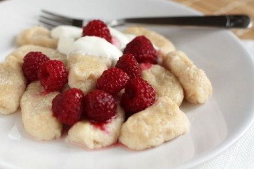 Рецепт ленивые вареники с малиной