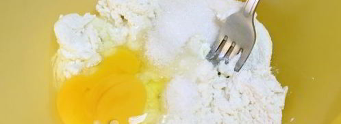 ленивые вареники с вишней. Шаг 4