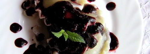 вареники с черникой и соусом под шафе. Шаг 14