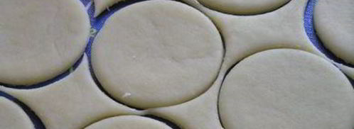 вареники с черникой и соусом под шафе. Шаг 7