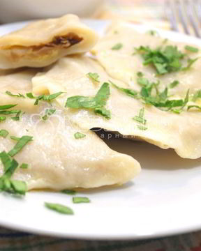 Вареники с капустой и сыром