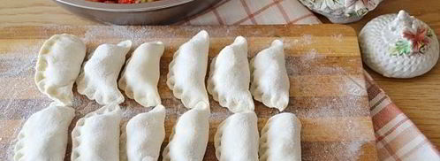 вареники с клубникой на пару. Шаг 7