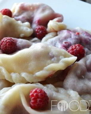 Вареники с малиной