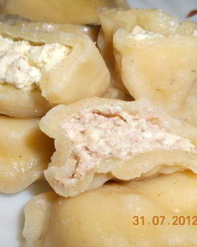 Вареники с творожно-ореховой начинкой