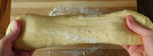 вареники с вишней на кефире. Шаг 11