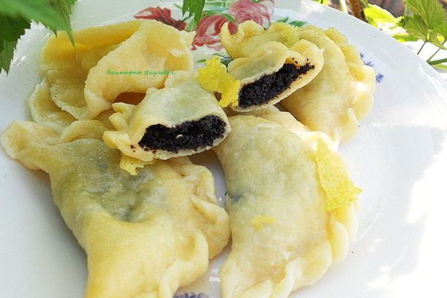 Рецепт вкуснейших вареников с макома