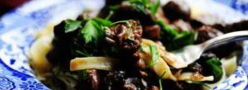 жаркое из говядины с грибами. Шаг 17