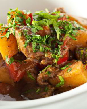 Жаркое по-домашнему с пряными травами