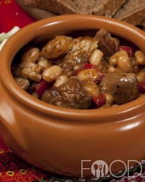 Жаркое с фасолью