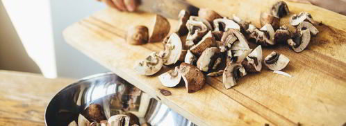 жаркое с картошкой, грибами и маринованными огурчиками. Шаг 3