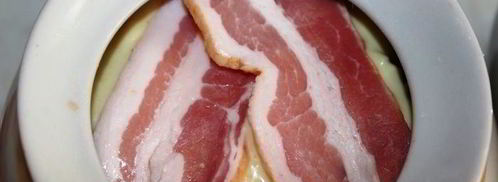 жаркое с семгой и беконом в горшочке. Шаг 11