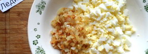 мясные зразы с яйцом и луком. Шаг 2