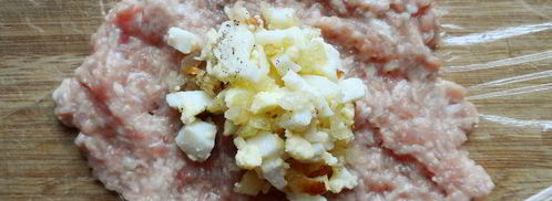 мясные зразы с яйцом и луком. Шаг 5