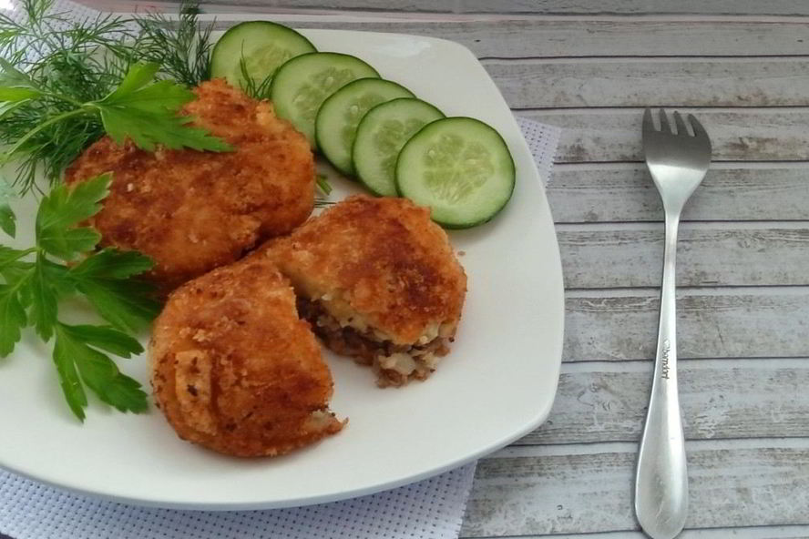 Рецепт зразы картофельные с фаршем