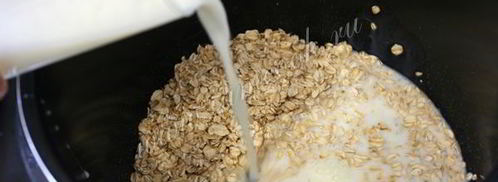 геркулесовая каша в мультиварке. Шаг 3