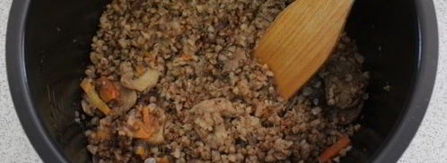 гречка с грибами в мультиварке. Шаг 9