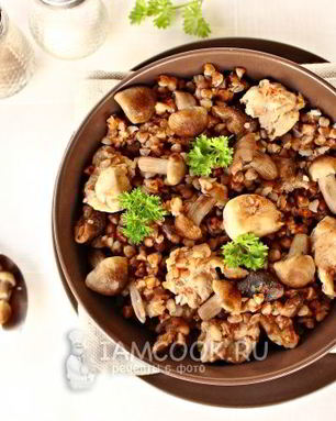 Гречка с мясом и грибами в мультиварке